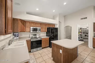 15267 W Honeysuckle Ln, Surprise, AZ 85374 - Photo 9