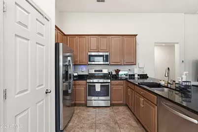 920 W Lowell Drive, San Tan Valley, AZ 85140 - Photo 9