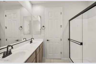 16213 W Straight Arrow Lane, Surprise, AZ 85387 - Photo 17