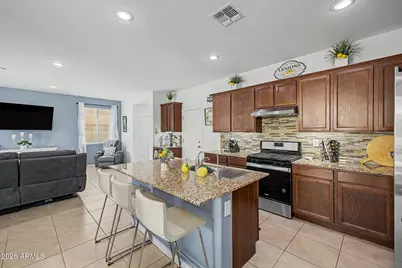 2119 N Marketside Avenue, Buckeye, AZ 85396 - Photo 15