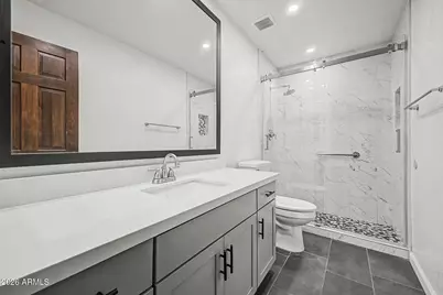 5829 N 24th Place, Phoenix, AZ 85016 - Photo 33