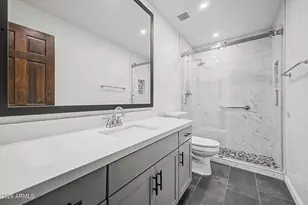 5829 N 24th Pl, Phoenix, AZ 85016 - Photo 33