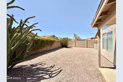 13719 W Keim Drive, Litchfield Park, AZ 85340 - Photo 23