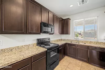 8869 W Hollywood Avenue, Peoria, AZ 85345 - Photo 7