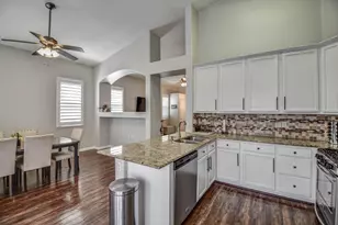 2567 E Brooks St, Gilbert, AZ 85296 - Photo 9