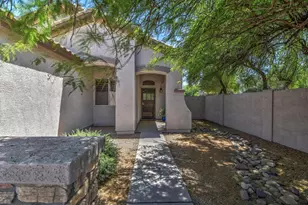 2567 E Brooks St, Gilbert, AZ 85296 - Photo 3