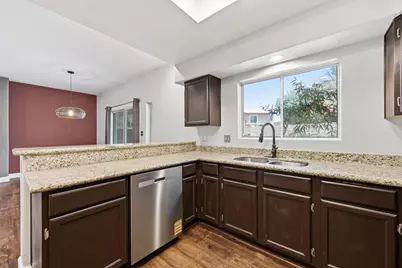 10232 N 12th Court #2, Phoenix, AZ 85020 - Photo 5