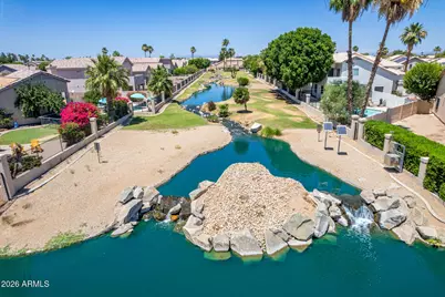9032 W Port Royale Lane, Peoria, AZ 85381 - Photo 7