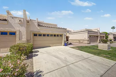 9032 W Port Royale Lane, Peoria, AZ 85381 - Photo 39