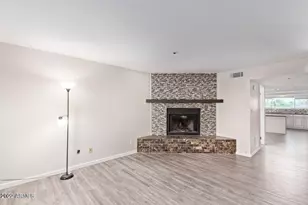 2615 N Hayden Rd, Scottsdale, AZ 85257 - Photo 3