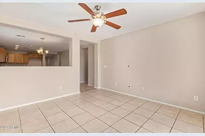 10180 N 116th Lane, Youngtown, AZ 85363 - Photo 9
