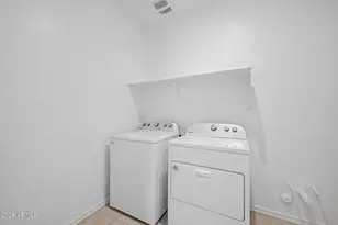 4421 W Palace Sta Rd, Phoenix, AZ 85087 - Photo 33
