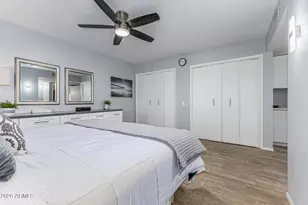 11210 W Pueblo Ct, Sun City, AZ 85373 - Photo 17