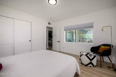 8112 N 10th Place, Phoenix, AZ 85020 - Photo 35