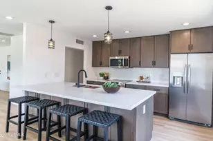 8643 E Rancho Vista Dr, Scottsdale, AZ 85251 - Photo 13
