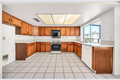 4428 W Villa Theresa Drive, Glendale, AZ 85308 - Photo 17
