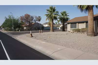 10851 N 65th Avenue, Glendale, AZ 85304 - Photo 3