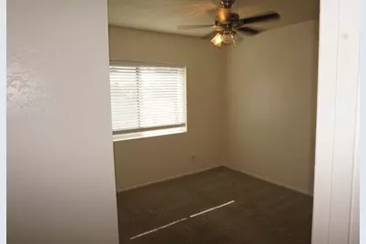 10851 N 65th Avenue, Glendale, AZ 85304 - Photo 15