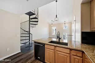 2774 S Balsam Dr, Gilbert, AZ 85295 - Photo 13