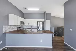 435 N 168th Dr, Goodyear, AZ 85338 - Photo 9