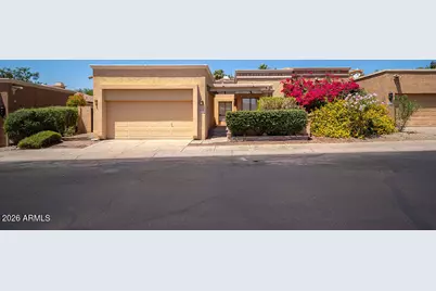 10846 N 11th Street, Phoenix, AZ 85020 - Photo 1
