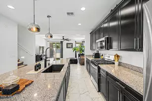 2115 S 123rd Dr, Avondale, AZ 85323 - Photo 11