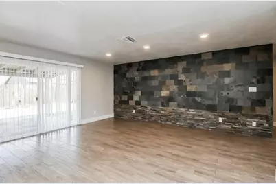 2320 E Holmes Avenue, Mesa, AZ 85204 - Photo 5
