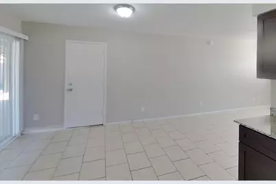 10921 W Turney Avenue, Phoenix, AZ 85037 - Photo 5