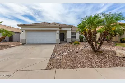 3674 S Joshua Tree Lane, Gilbert, AZ 85297 - Photo 5