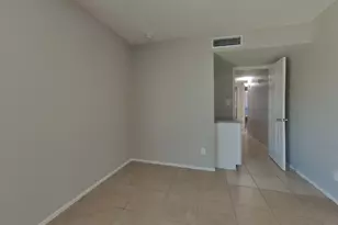 4055 W Desert Cove Ave, Phoenix, AZ 85029 - Photo 9