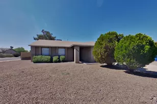 4055 W Desert Cove Ave, Phoenix, AZ 85029 - Photo 1
