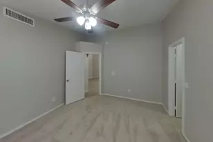 10221 N 87th Ln, Peoria, AZ 85345 - Photo 7