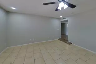 3729 W North Ln, Phoenix, AZ 85051 - Photo 3