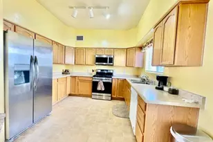 496 S Taylors Trail, Sierra Vista, AZ 85635 - Photo 13