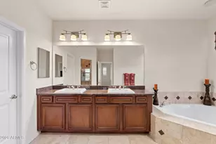 3935 E Rough Rider Rd, Phoenix, AZ 85050 - Photo 13