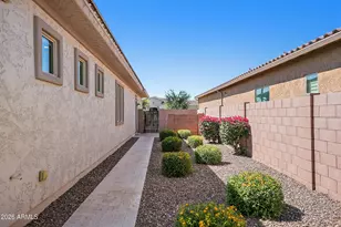10730 E Travertine Ave, Mesa, AZ 85212 - Photo 41