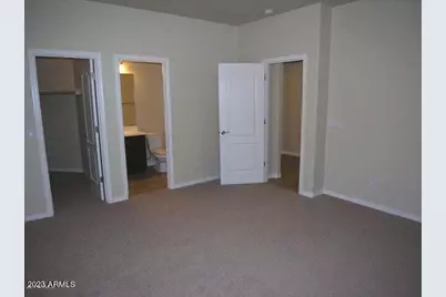 609 E Pearce Road, Phoenix, AZ 85042 - Photo 13