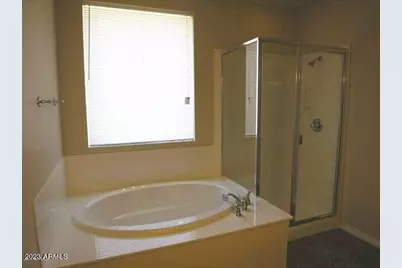 609 E Pearce Road, Phoenix, AZ 85042 - Photo 27