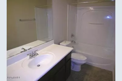 609 E Pearce Road, Phoenix, AZ 85042 - Photo 7