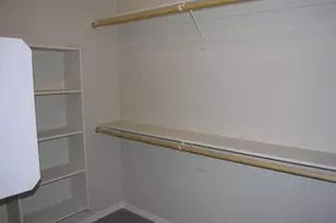 609 E Pearce Rd, Phoenix, AZ 85042 - Photo 25