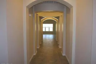 609 E Pearce Rd, Phoenix, AZ 85042 - Photo 15