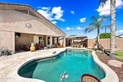 9129 W Yukon Drive, Peoria, AZ 85382 - Photo 15