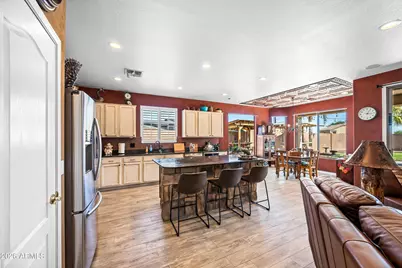 9129 W Yukon Drive, Peoria, AZ 85382 - Photo 7