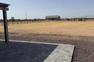 21424 W Mellow Street W, Wittmann, AZ 85361 - Photo 15