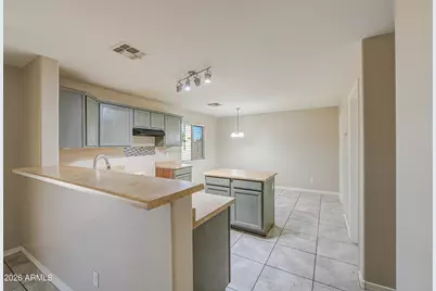 8506 W Luken Way, Tolleson, AZ 85353 - Photo 9