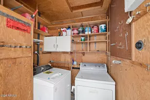 3817 N 49th Pl, Phoenix, AZ 85018 - Photo 19