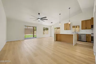 19022 N 24th Place, Phoenix, AZ 85050 - Photo 7
