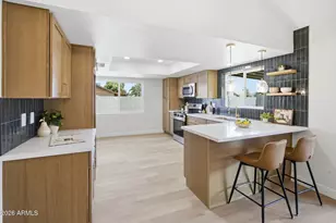4605 W Echo Ln, Glendale, AZ 85302 - Photo 9