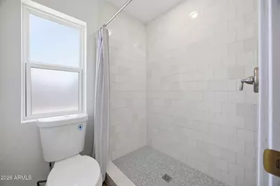 4605 W Echo Lane, Glendale, AZ 85302 - Photo 17