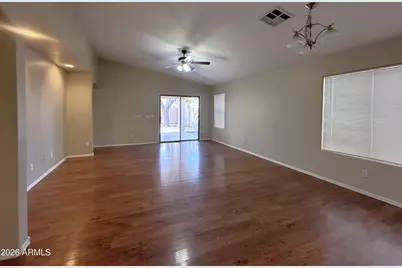 10035 W Hess Street, Tolleson, AZ 85353 - Photo 5